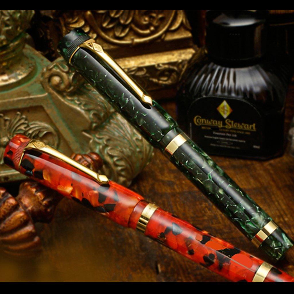 Conway Stewart Marlborough Classic Green conwaystewart.com Conway Stewart Marlborough Classic Green conwaystewart.com